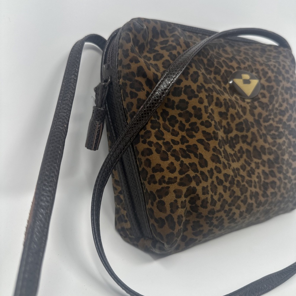 Vintage 1980s Bottega Venetta Crossbody Small Purse - Leopard Cheetah Print - Picture 2 of 12